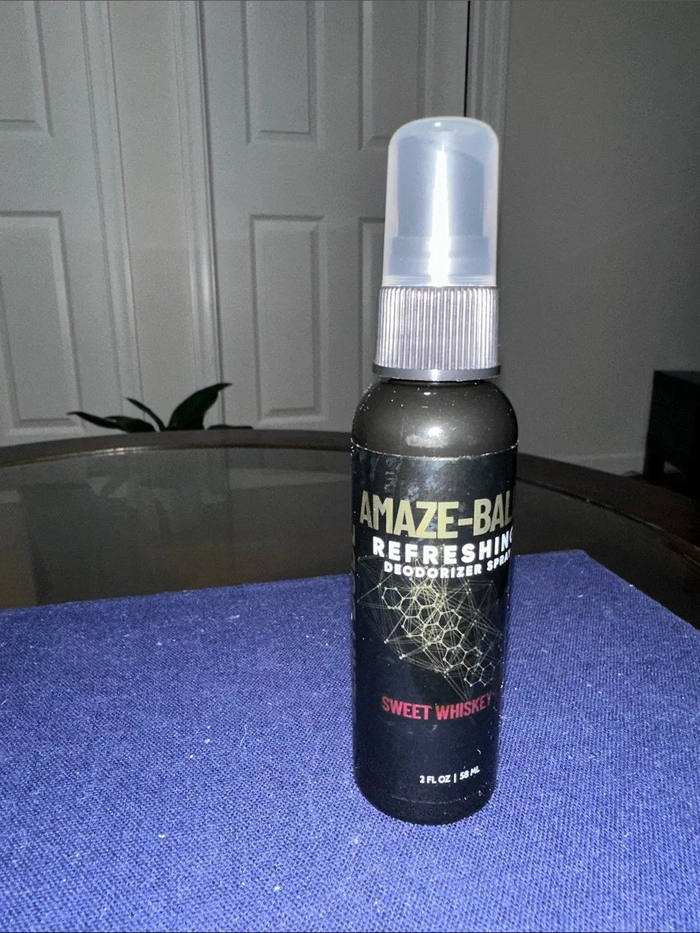 Refreshing Deodorizer Spray - Black (Sweet Whiskey)
